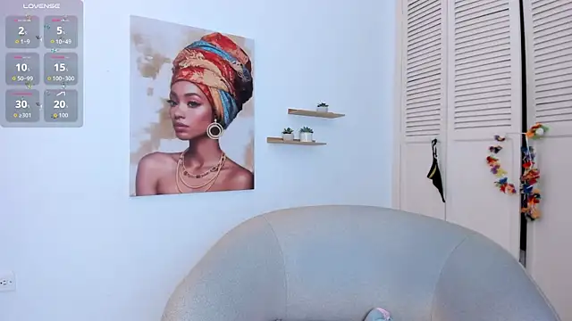 Layla arabelle online show from 11-13-25, 07:57