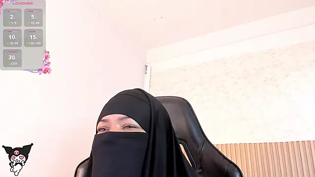 Layla arabelle online show from 06-02-26, 08:11
