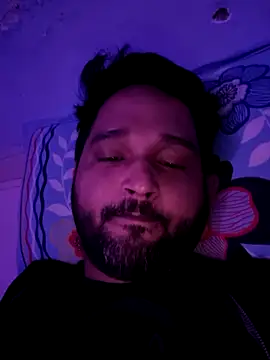 Snapshot of John96999 chatting on 06-17-26, 09:27 John96999 online show from 06-17-26, 09:27