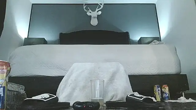 danilog515 online show from 05-08-26, 04:34
