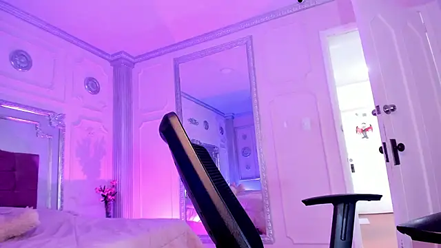 KatianPierce online show from 10-03-25, 07:44