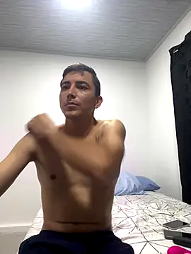 pareja curiosa19 online show from 10-21-25, 02:01