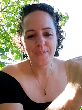 emiliemilf online show from 06-19-26, 07:17