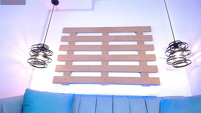 Snapshot of Andy_Leex chatting on 10-15-25, 08:20 Andy Leex online show from 10-15-25, 08:20