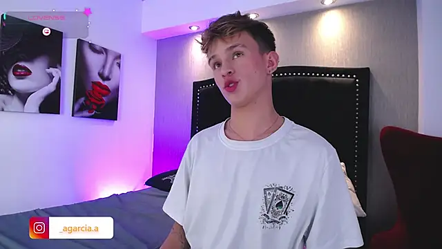 LiamWildx20 online show from 02-12-26, 04:40