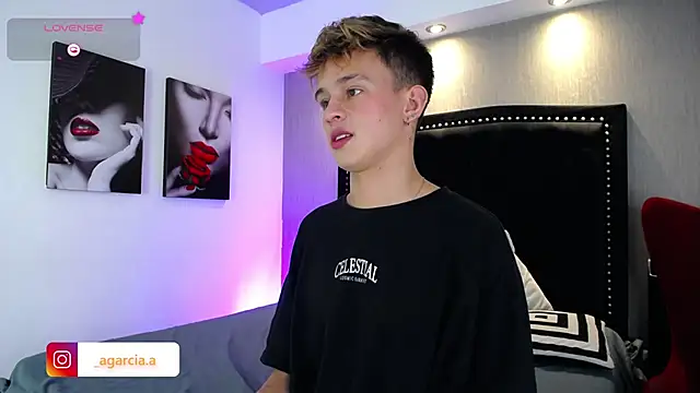 LiamWildx20 online show from 02-13-26, 04:41