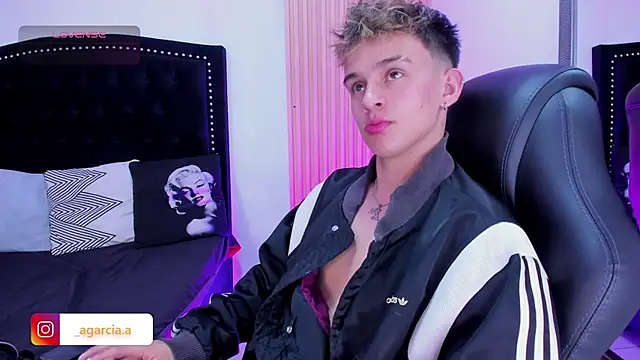 LiamWildx20 online show from 05-06-26, 05:57