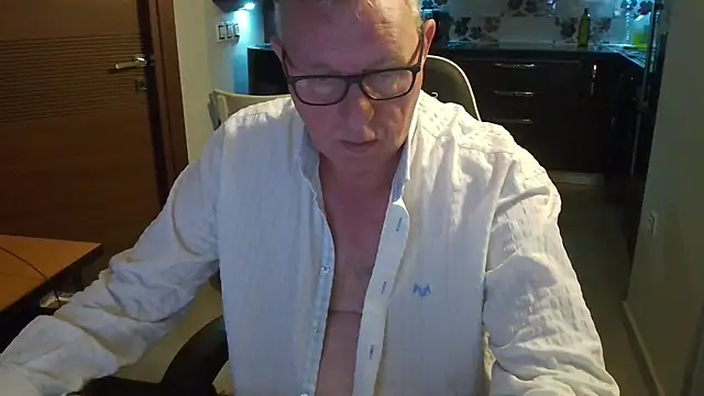 JamesBauer online show from 03-01-26, 04:58