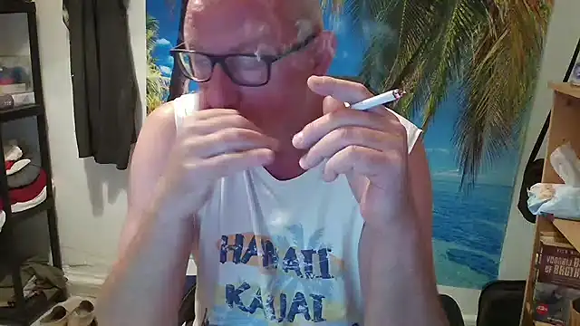 JamesBauer online show from 06-12-26, 04:22
