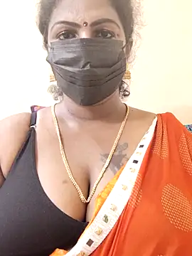 Snapshot of poojaa-rani chatting on 03-19-25, 07:17 poojaa-rani online show from 03-19-25, 07:17