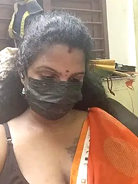 Snapshot of poojaa-rani chatting on 03-20-26, 05:07 poojaa-rani online show from 03-20-26, 05:07