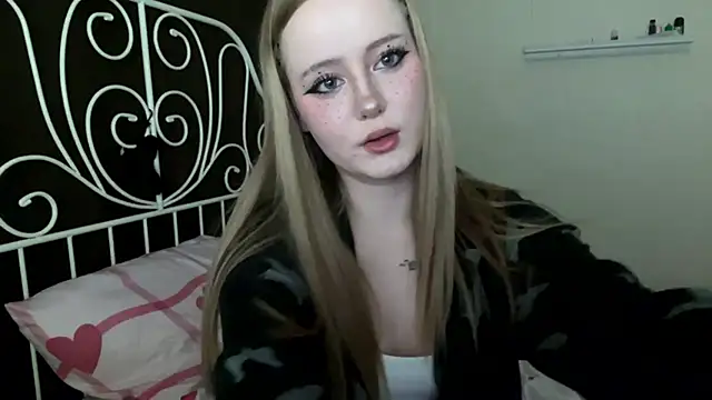 LolyaMin online show from 04-25-26, 07:22