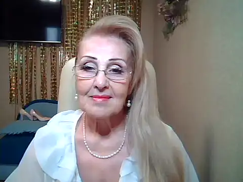 Margo Sweety online show from 10-22-25, 10:26