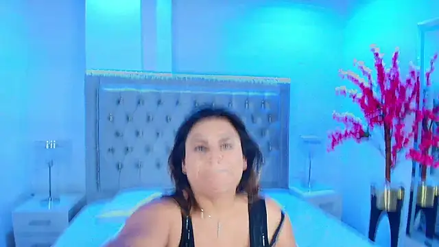 Lia adamsss online show from 10-17-25, 01:42