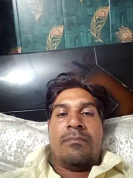 johnny8731 online show from 10-09-25, 03:21