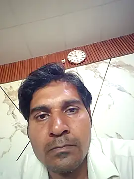 johnny8731 online show from 03-11-26, 06:19