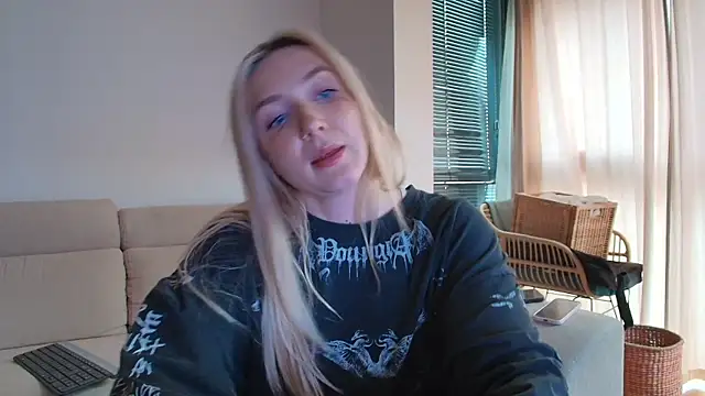 tattoobbgirl online show from 05-09-26, 04:12