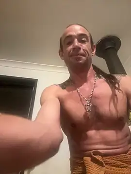 Snapshot of mastertittiefkr chatting on 11-04-25, 10:36 mastertittiefkr online show from 11-04-25, 10:36