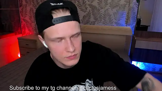 Snapshot of Cactus__James chatting on 10-09-25, 11:03 Cactus James online show from 10-09-25, 11:03