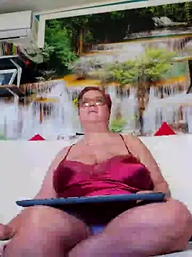 QueenPammy1 online show from 01-24-25, 06:46