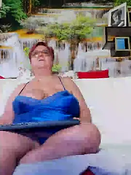 QueenPammy1 online show from 02-03-25, 10:25