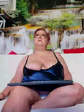 QueenPammy1 online show from 02-04-25, 06:14