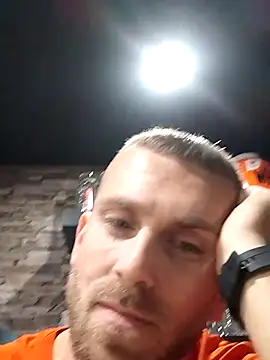 Snapshot of trainwithme chatting on 10-04-25, 02:37 trainwithme online show from 10-04-25, 02:37