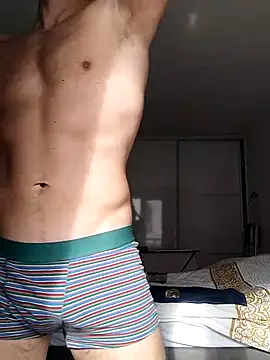 Snapshot of trainwithme chatting on 10-14-25, 08:48 trainwithme online show from 10-14-25, 08:48