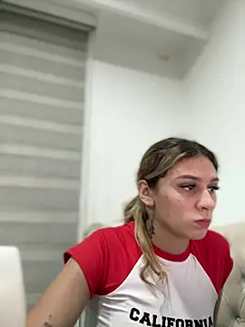 aliisonn  parker26 online show from 03-17-25, 10:17