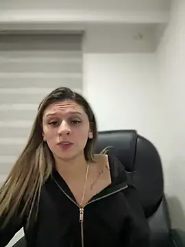 aliisonn  parker26 online show from 03-21-25, 01:56