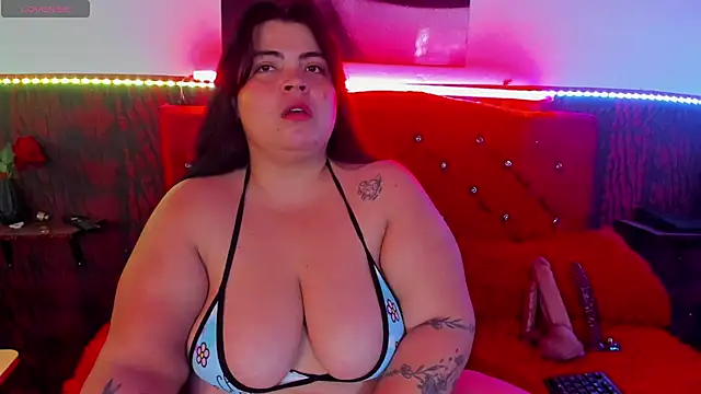 Snapshot of dirtyBBWplay chatting on 04-26-26, 03:10 dirtyBBWplay online show from 04-26-26, 03:10