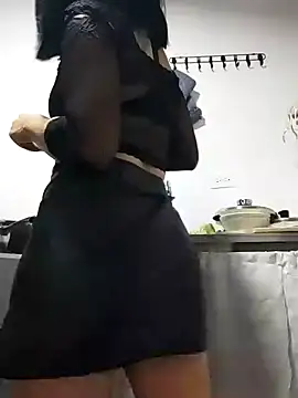 Elowyn online show from 10-04-25, 02:53