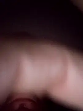 Snapshot of calfran chatting on 11-09-25, 09:07 calfran online show from 11-09-25, 09:07