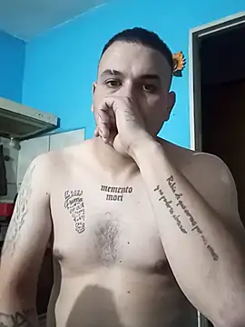 Snapshot of calfran chatting on 11-09-25, 10:52 calfran online show from 11-09-25, 10:52