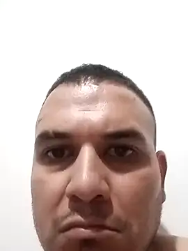 Snapshot of calfran chatting on 11-13-25, 03:16 calfran online show from 11-13-25, 03:16