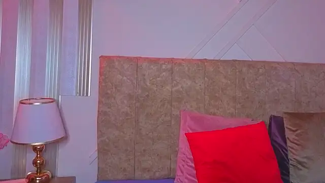 angelinarouse  online show from 06-27-26, 04:17