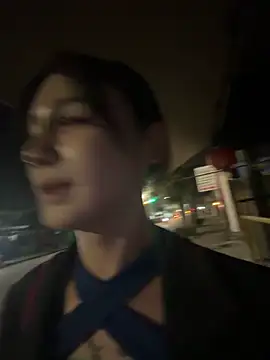 Snapshot of Rainbow-sweet chatting on 02-10-26, 05:17 Rainbow-sweet online show from 02-10-26, 05:17