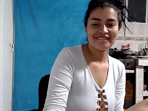 AlanaHotxx online show from 09-25-25, 07:01