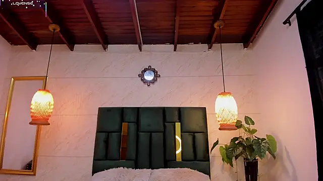 Danna williamss online show from 09-19-25, 12:06