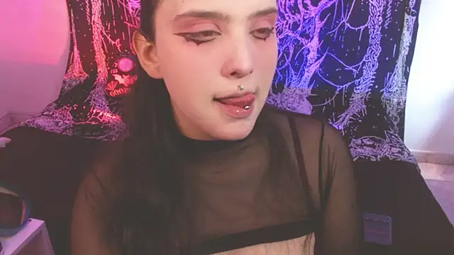 mikaskullcs online show from 06-19-26, 06:45