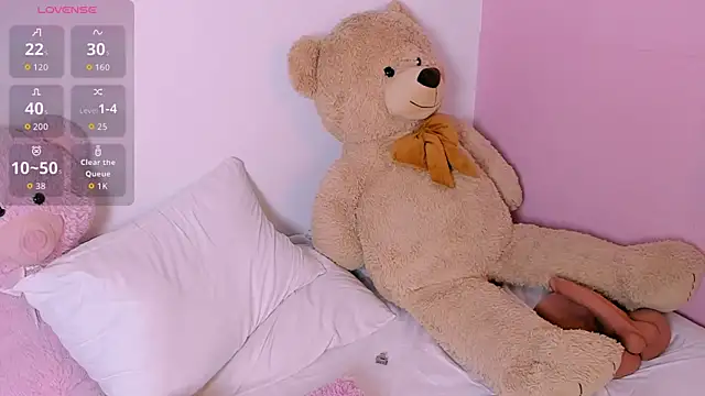 BritanyLin   online show from 10-11-25, 05:17