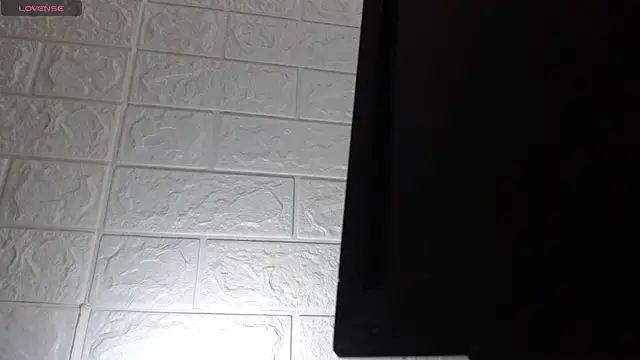 Snapshot of nei_girl chatting on 02-19-26, 11:50 nei girl online show from 02-19-26, 11:50