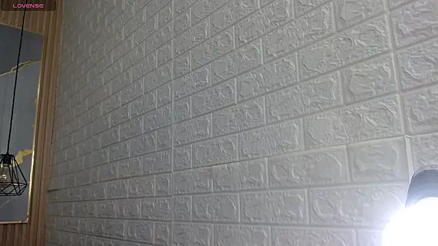 Snapshot of nei_girl chatting on 03-26-26, 11:27 nei girl online show from 03-26-26, 11:27