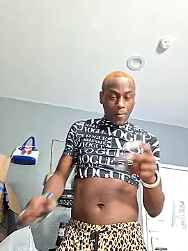 ItsBarbieBitcxxxx69 online show from 10-11-25, 04:01