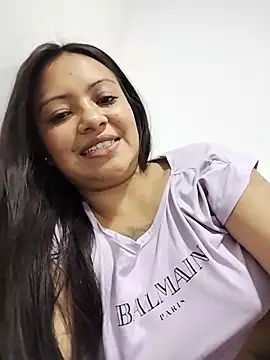 Snapshot of KatyBrunette chatting on 03-22-25, 01:08 KatyBrunette online show from 03-22-25, 01:08