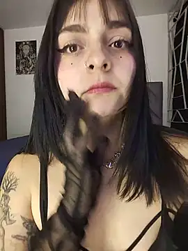 KARINNA  RAVEN online show from 05-10-26, 12:27