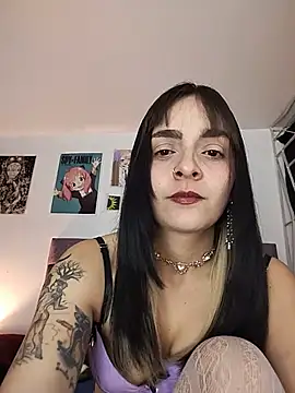 KARINNA  RAVEN online show from 05-15-26, 12:28
