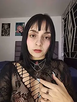 KARINNA  RAVEN online show from 05-31-26, 10:55