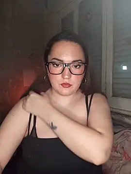 Snapshot of myla_rommer1 chatting on 06-06-26, 03:55 myla rommer1 online show from 06-06-26, 03:55