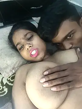 Snapshot of Mis_jay chatting on 10-04-25, 04:43 Mis jay online show from 10-04-25, 04:43